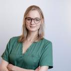 Portrait junge Zahnarzthelferin