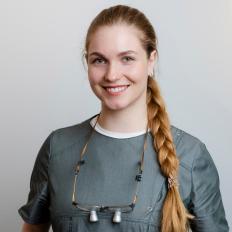 Elena Blankenburg, Zahnärztin